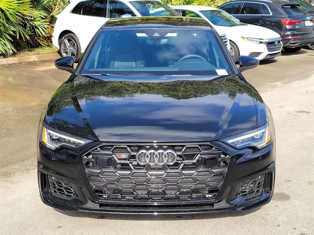 Thumbnail: 2025 Audi S6 - 14