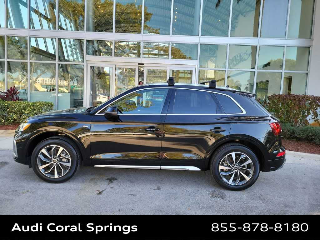 Thumbnail: 2023 Audi Q5 - 11