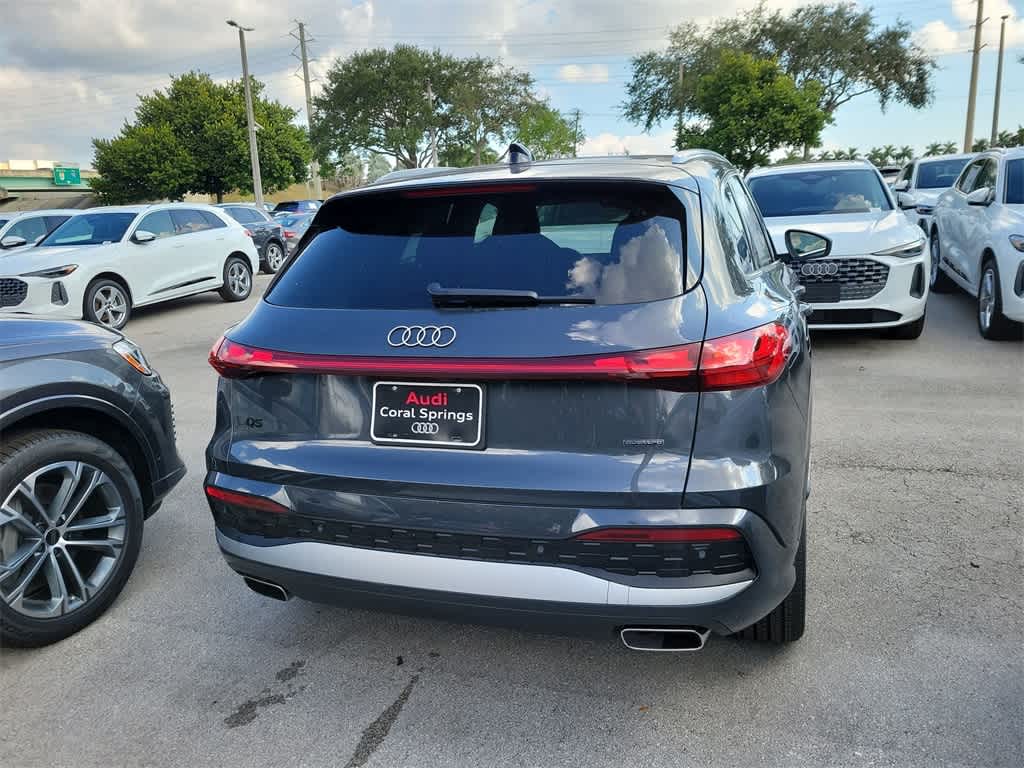 Thumbnail: 2025 Audi Q5 - 4