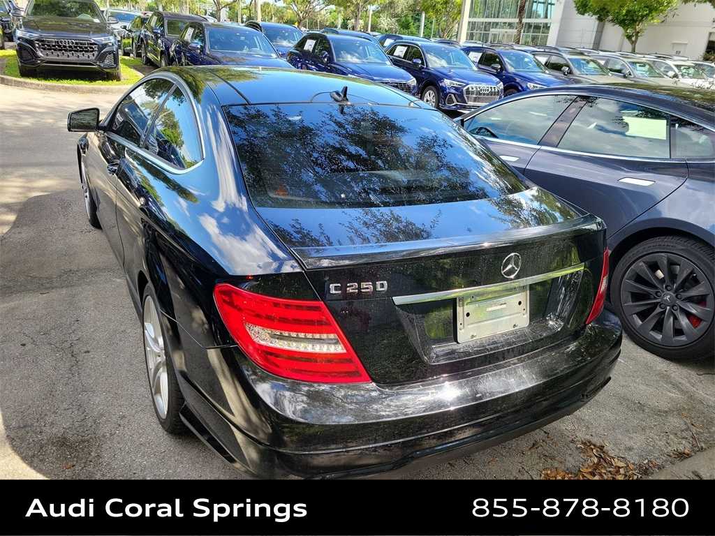 Thumbnail: 2013 Mercedes-Benz C-Class - 20