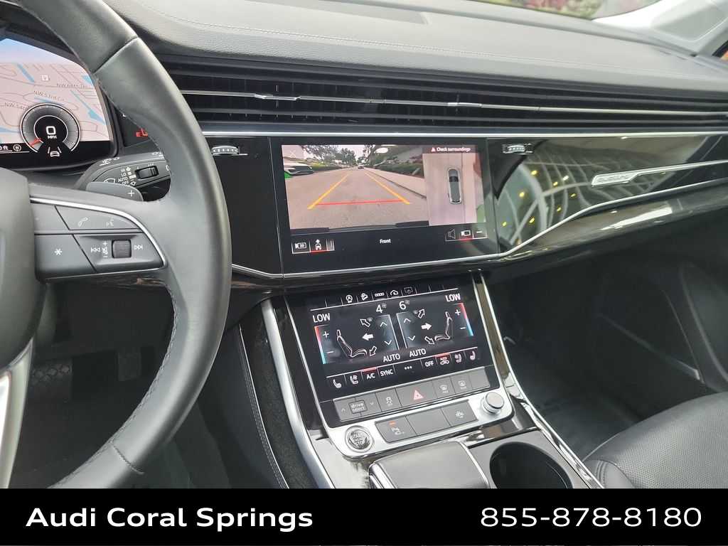 Thumbnail: 2023 Audi Q7 - 24