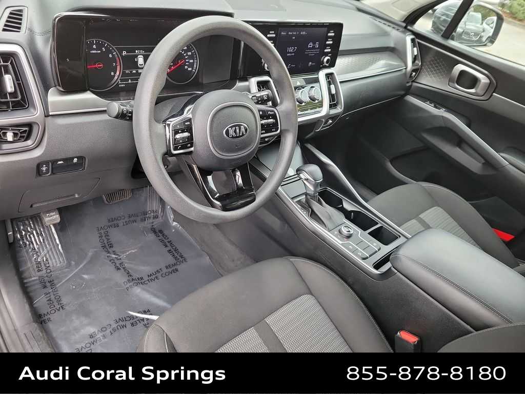 Thumbnail: 2021 Kia Sorento - 10