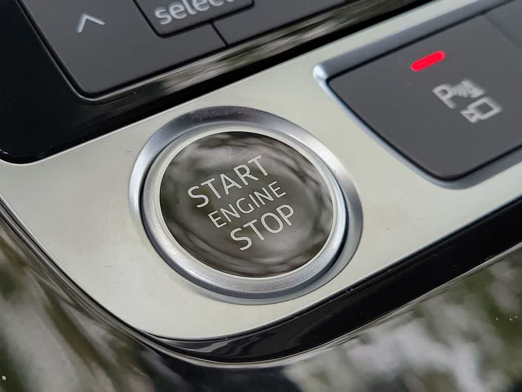 Thumbnail: 2026 Audi Q8 - 19