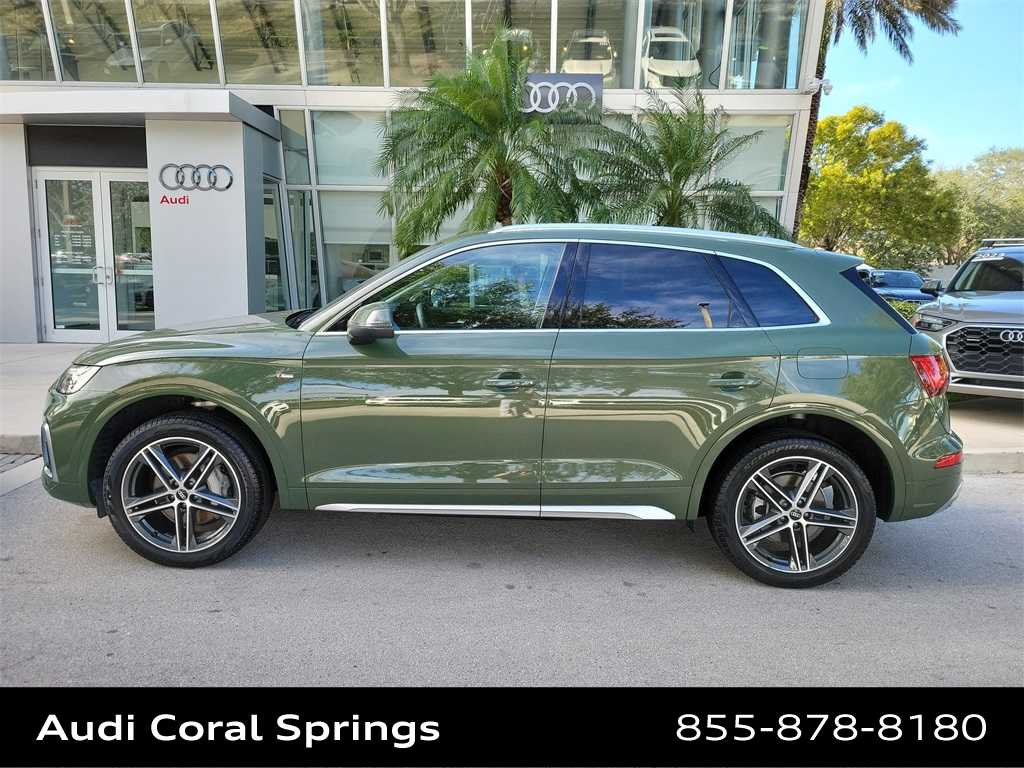 Thumbnail: 2021 Audi Q5 - 5