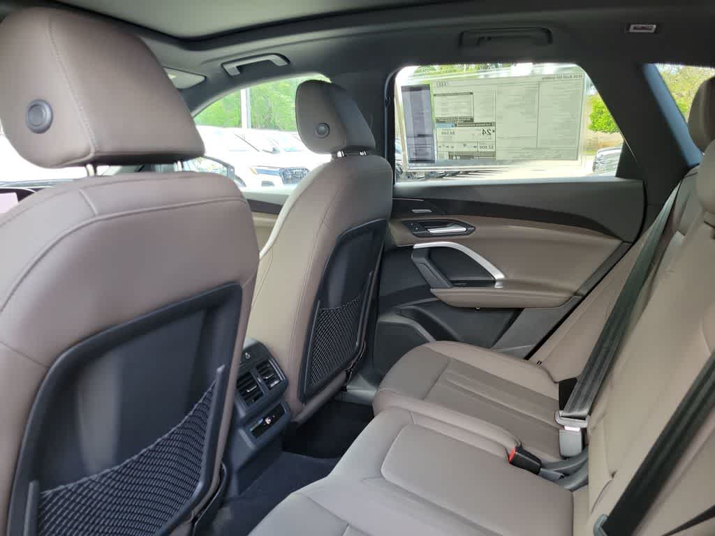 Thumbnail: 2026 Audi Q5 - 20