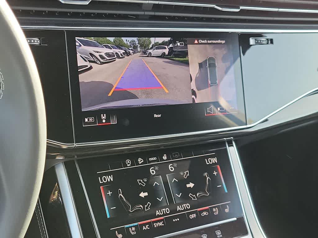 Thumbnail: 2026 Audi Q7 - 16