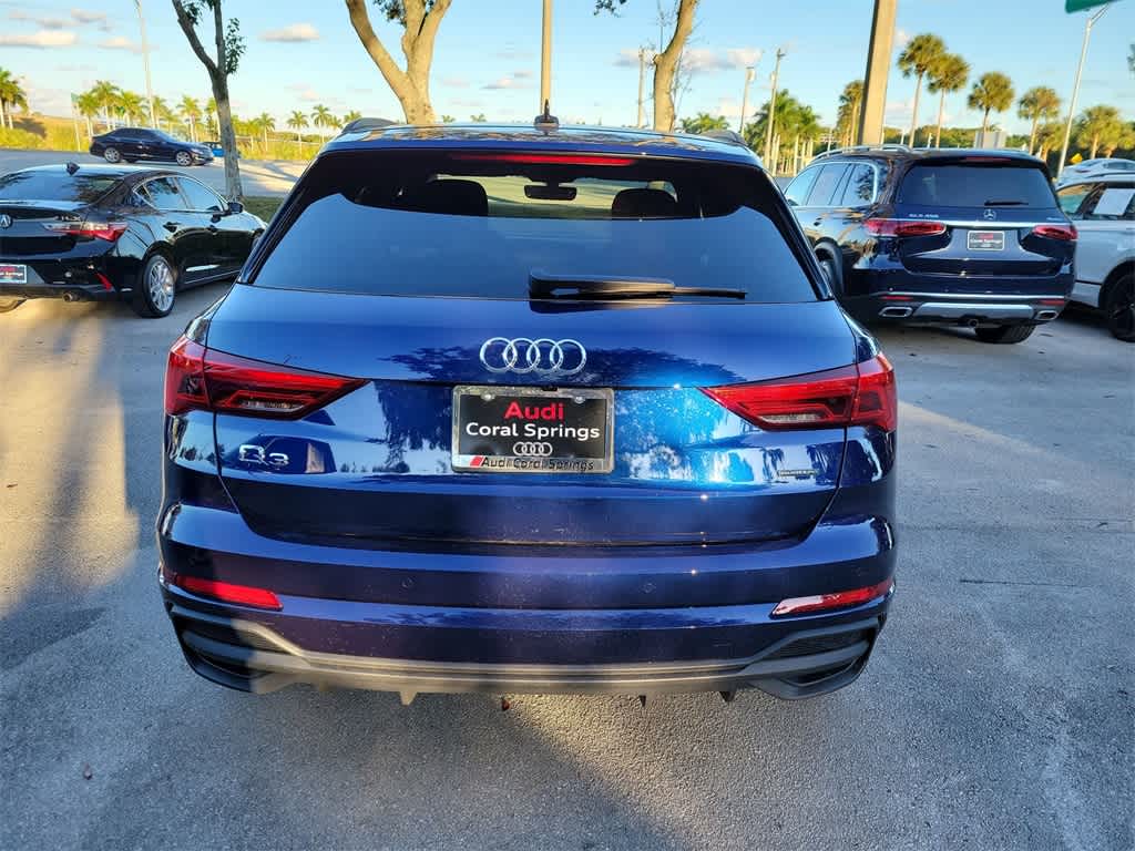 Thumbnail: 2025 Audi Q3 - 7