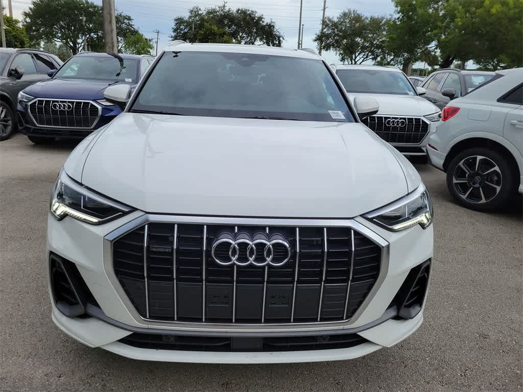 Thumbnail: 2025 Audi Q3 - 6