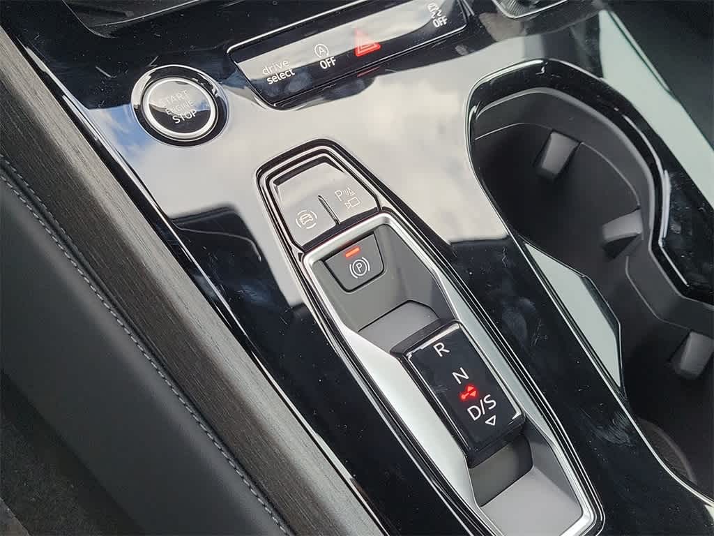 Thumbnail: 2025 Audi A5 - 17