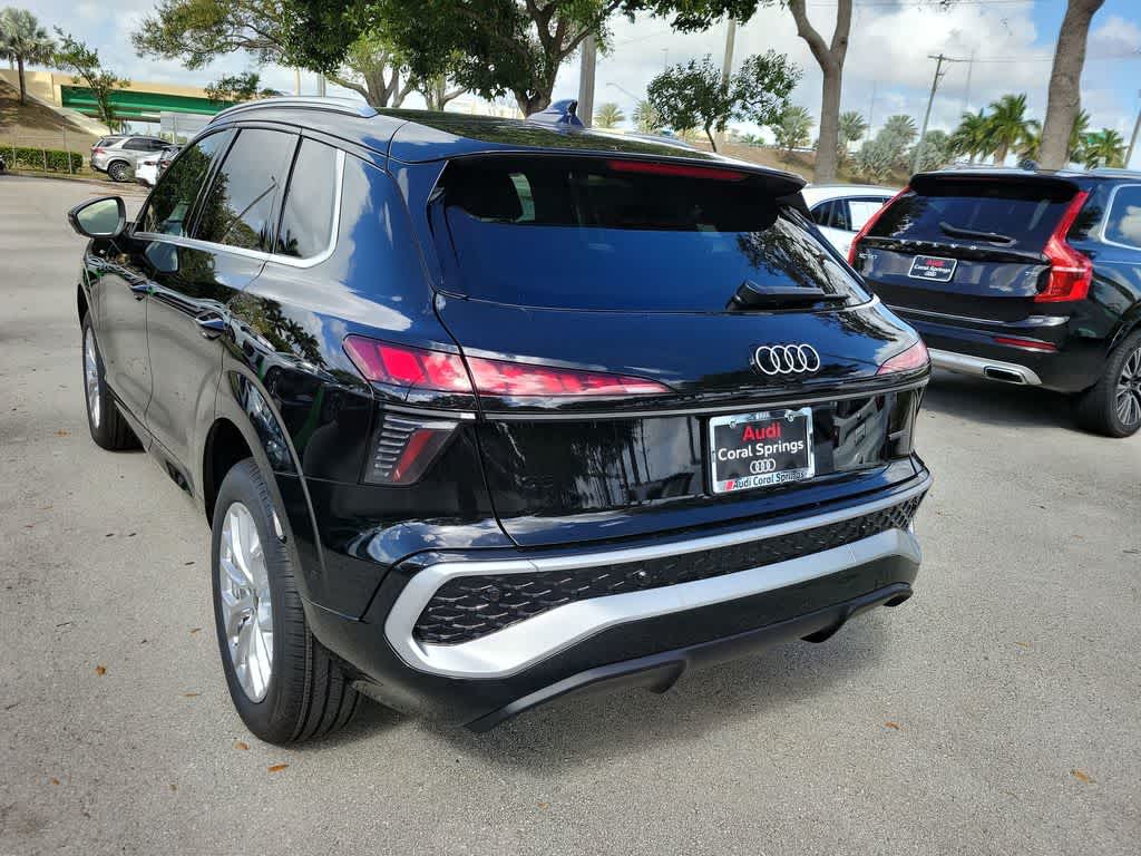 Thumbnail: 2026 Audi Q3 - 6