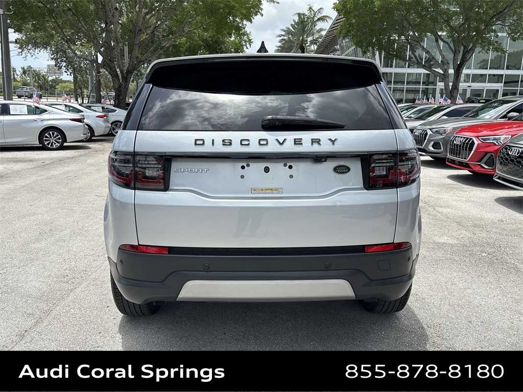 Thumbnail: 2022 Land Rover Discovery Sport - 19