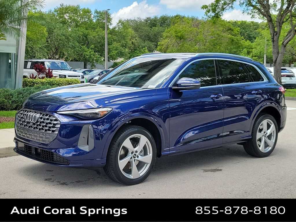 Thumbnail: 2025 Audi Q5 - 4
