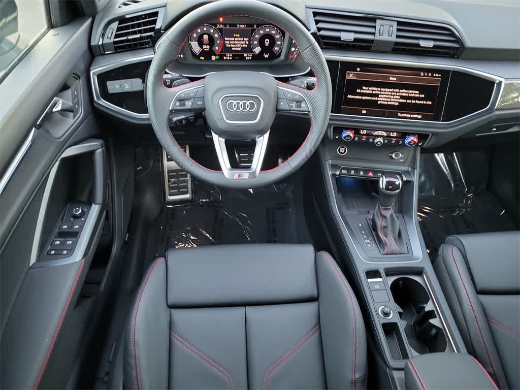 Thumbnail: 2025 Audi Q3 - 18