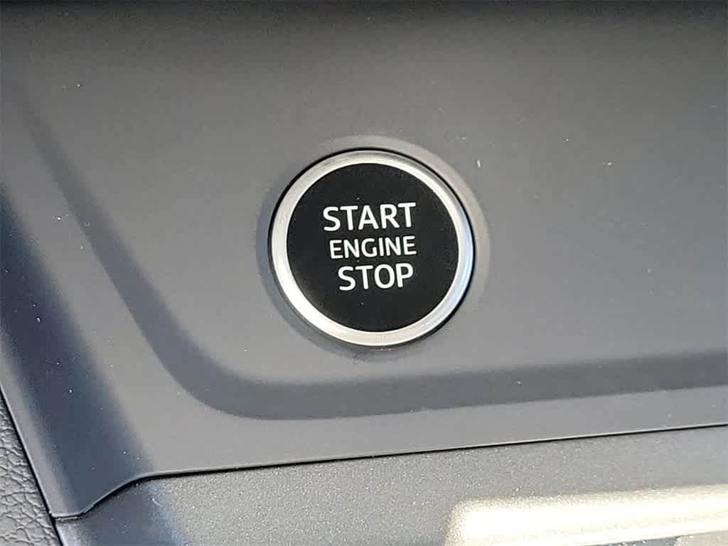 Thumbnail: 2025 Audi Q3 - 27