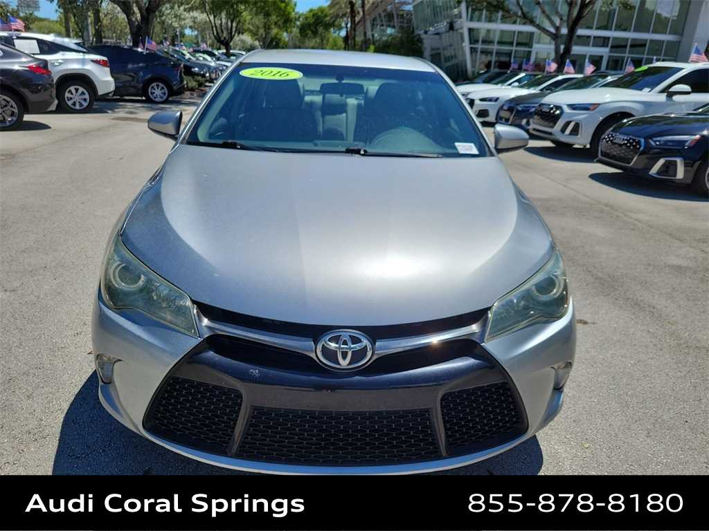 Thumbnail: 2016 Toyota Camry - 3