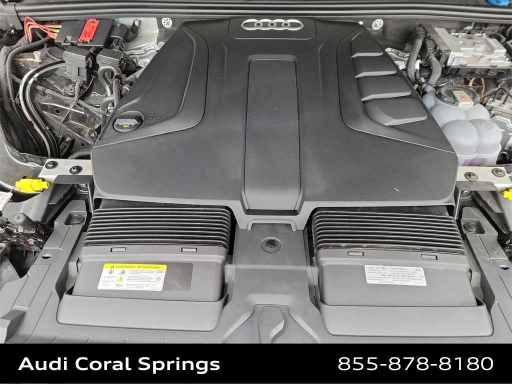 Thumbnail: 2023 Audi Q7 - 17