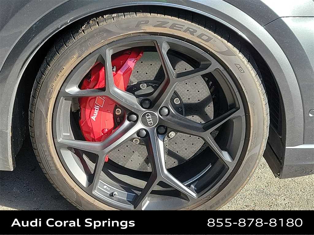 Thumbnail: 2025 Audi RS Q8 - 17