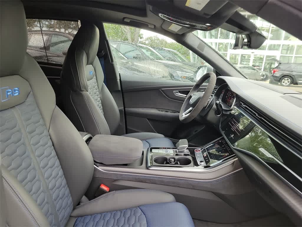 Thumbnail: 2026 Audi RS Q8 - 22