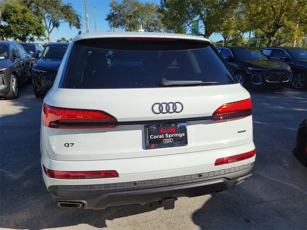 Thumbnail: 2026 Audi Q7 - 3