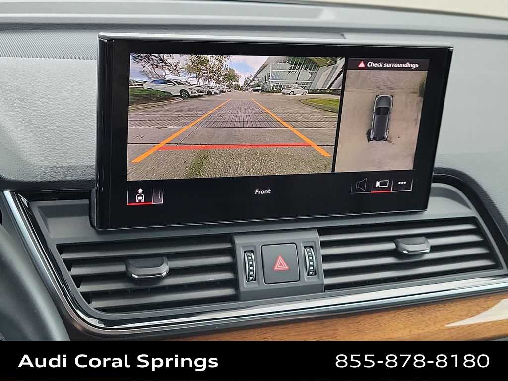 Thumbnail: 2023 Audi Q5 - 24