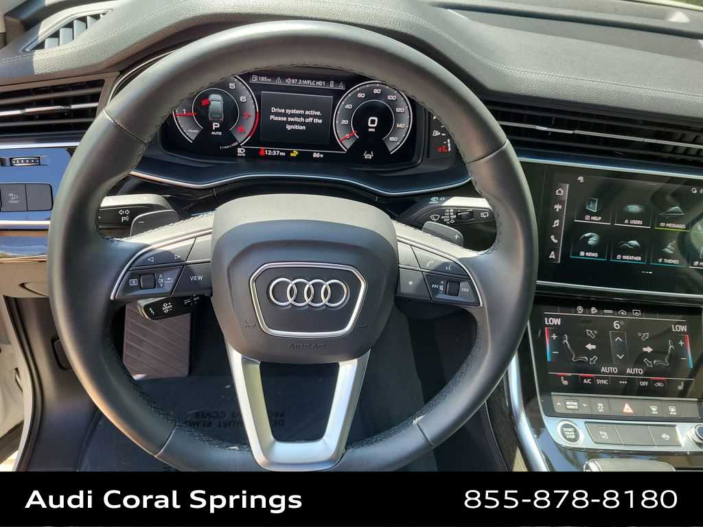 Thumbnail: 2023 Audi Q7 - 23