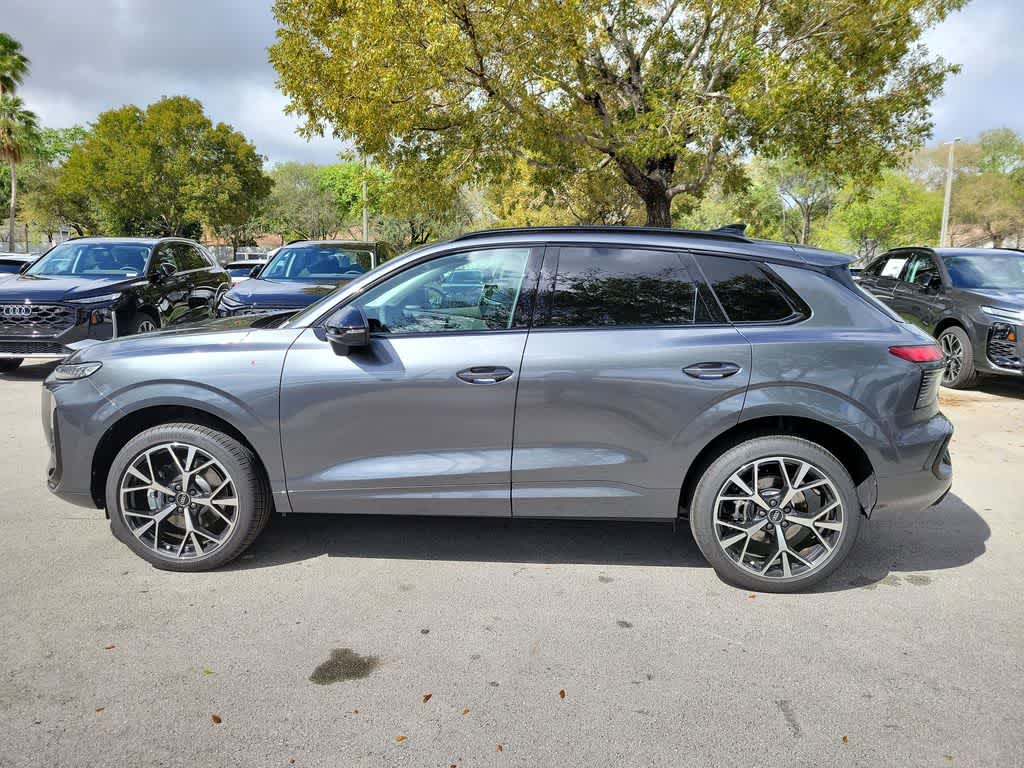 Thumbnail: 2026 Audi Q3 - 11