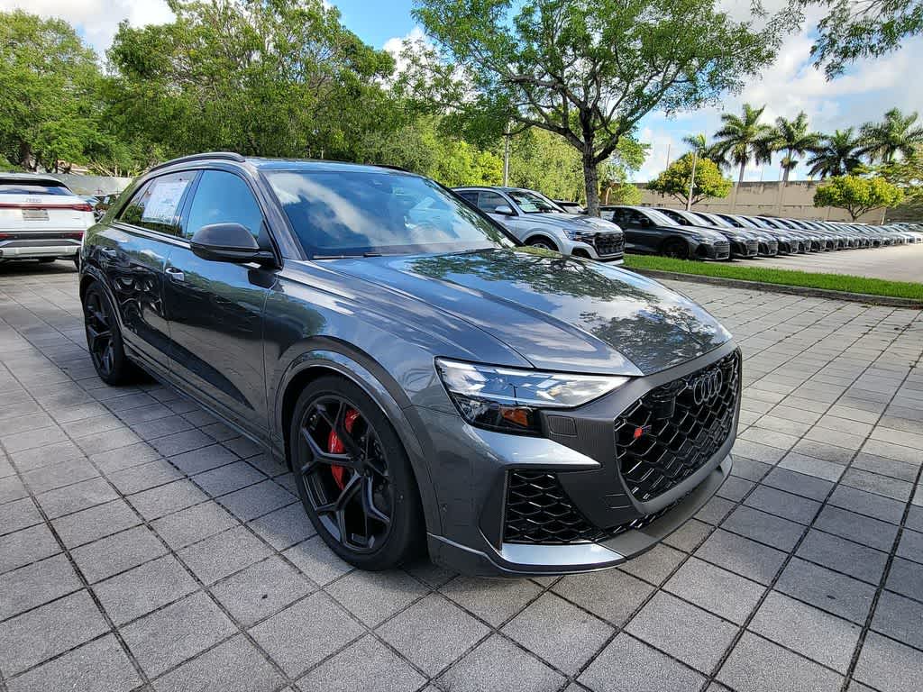Thumbnail: 2026 Audi RS Q8 - 2