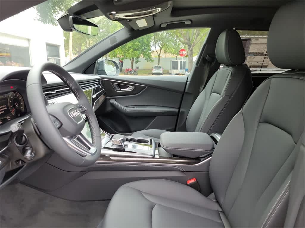 Thumbnail: 2026 Audi Q8 - 11