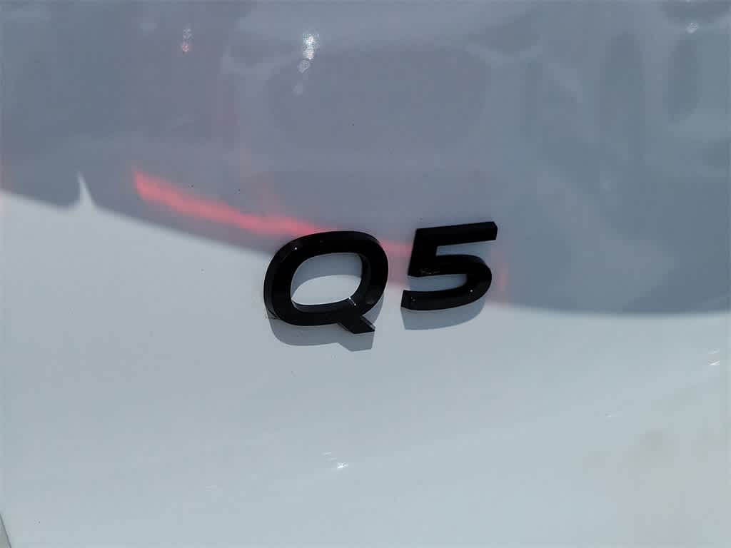 Thumbnail: 2025 Audi Q5 - 7