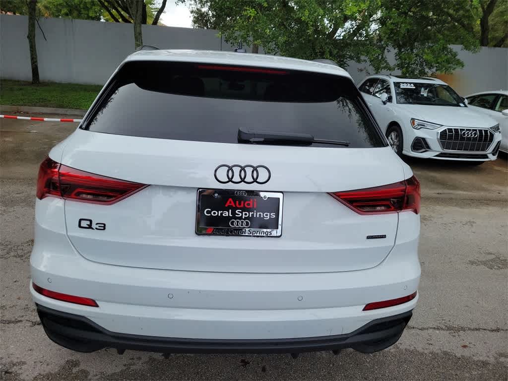 Thumbnail: 2025 Audi Q3 - 5