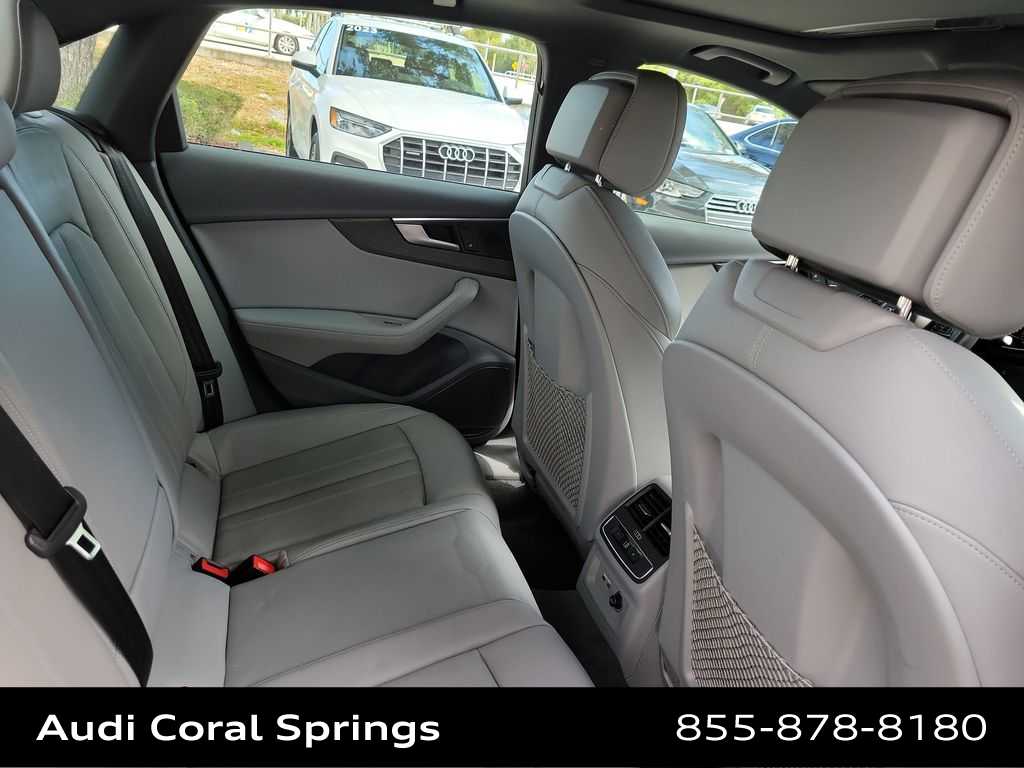 Thumbnail: 2019 Audi A4 - 21