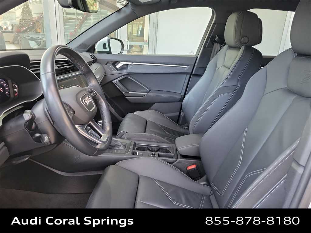 Thumbnail: 2021 Audi Q3 - 19