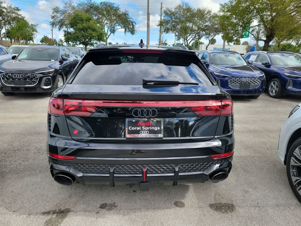 Thumbnail: 2026 Audi RS Q8 - 7