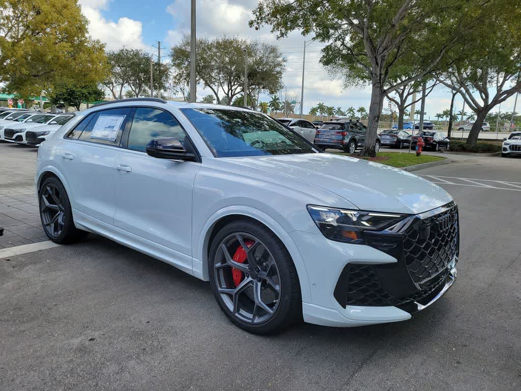 Thumbnail: 2026 Audi RS Q8 - 2