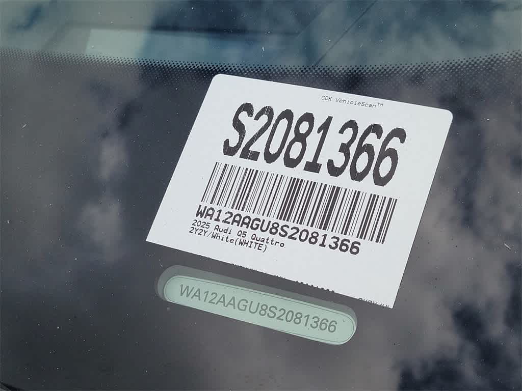 Thumbnail: 2025 Audi Q5 - 21