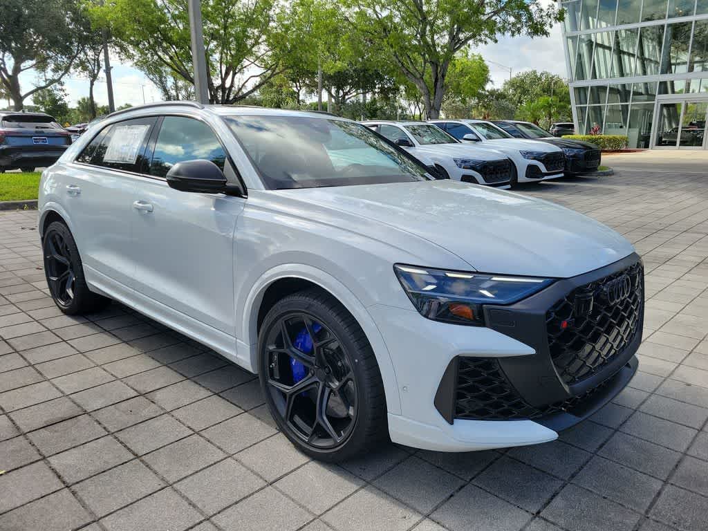 Thumbnail: 2026 Audi RS Q8 - 2