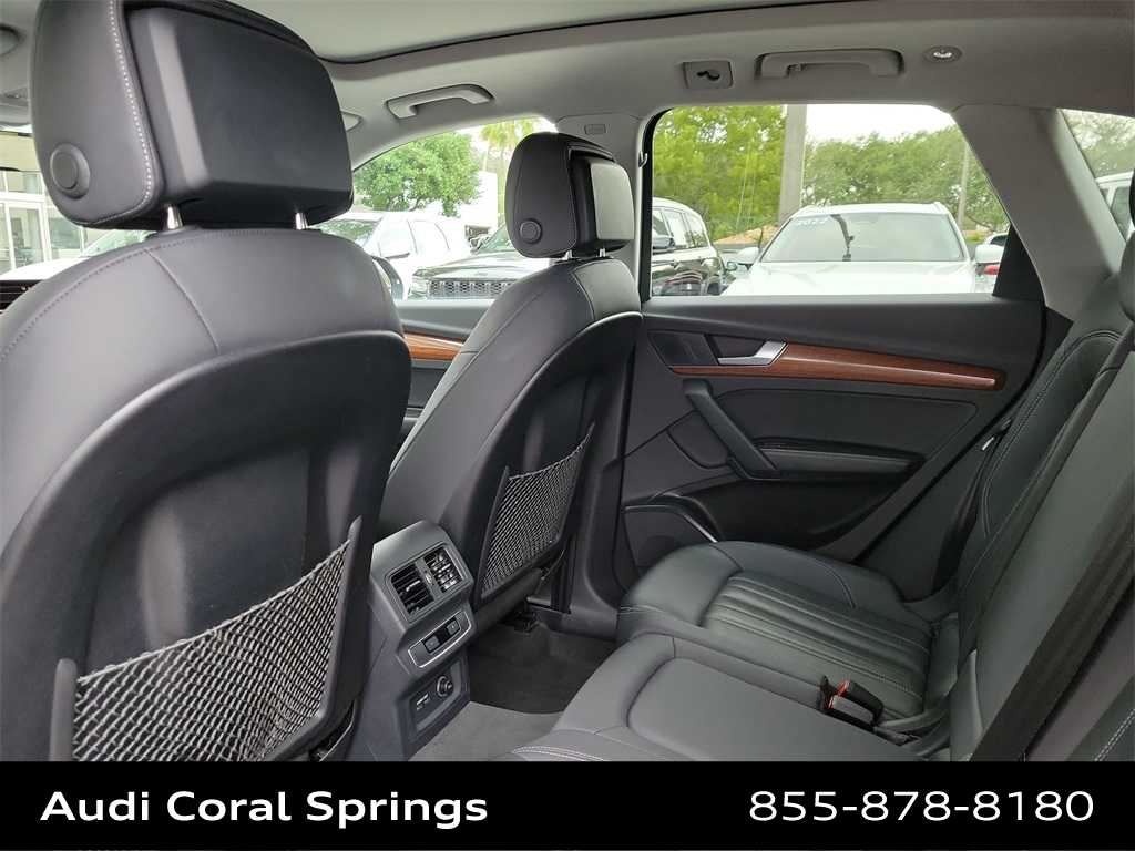 Thumbnail: 2023 Audi Q5 - 20