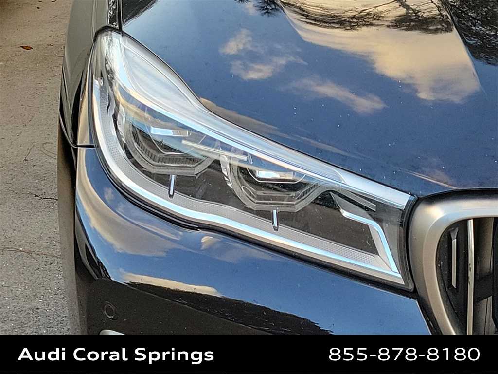 Thumbnail: 2018 BMW 7 Series - 16