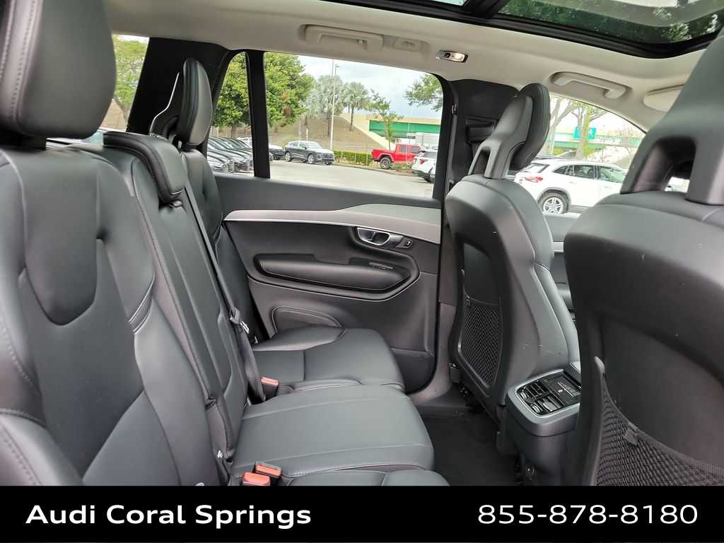 Thumbnail: 2021 Volvo XC90 - 21