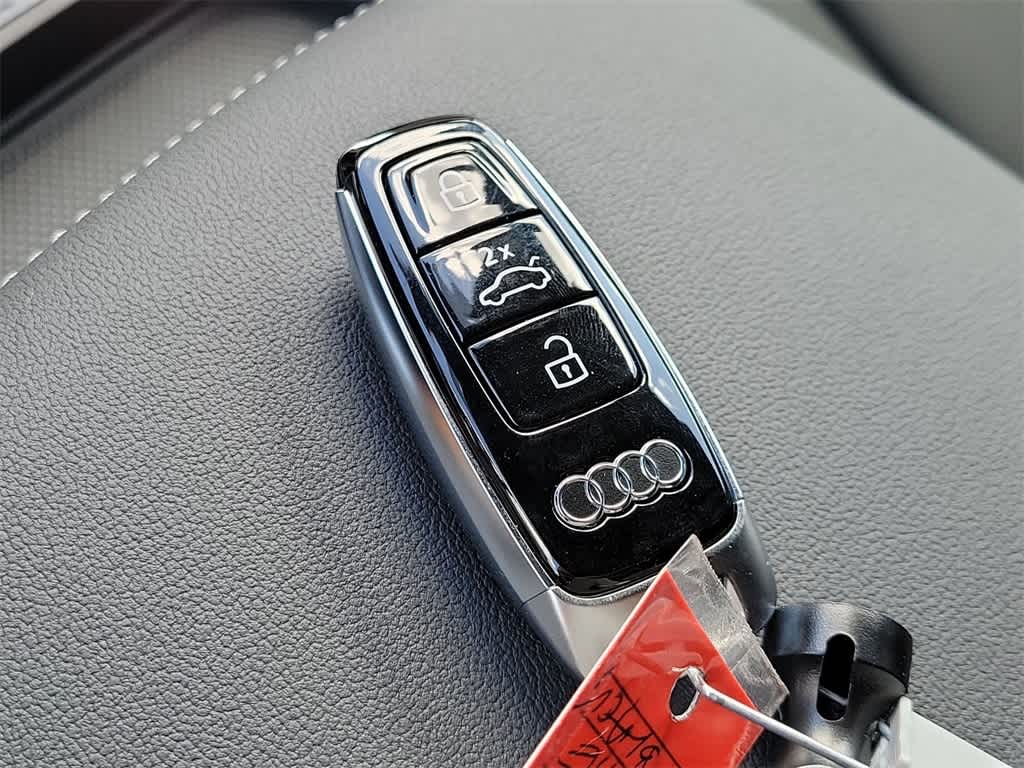 Thumbnail: 2026 Audi Q7 - 20