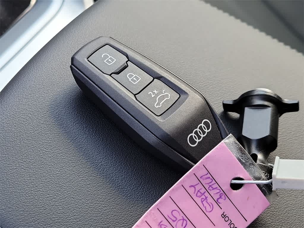 Thumbnail: 2025 Audi Q5 - 20