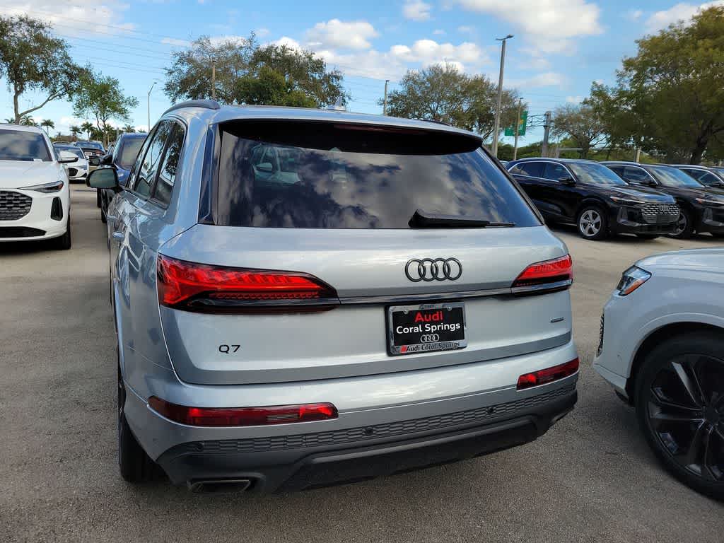 Thumbnail: 2026 Audi Q7 - 3