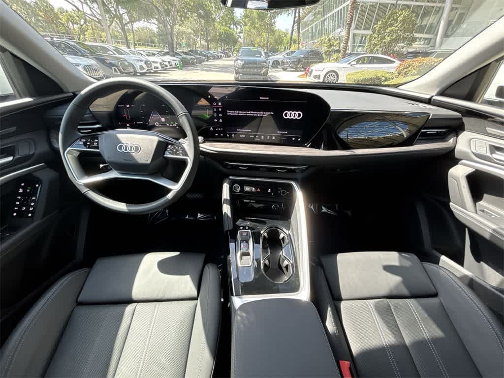 Thumbnail: 2025 Audi Q5 - 10