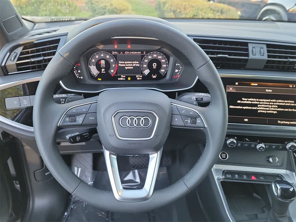 Thumbnail: 2025 Audi Q3 - 23