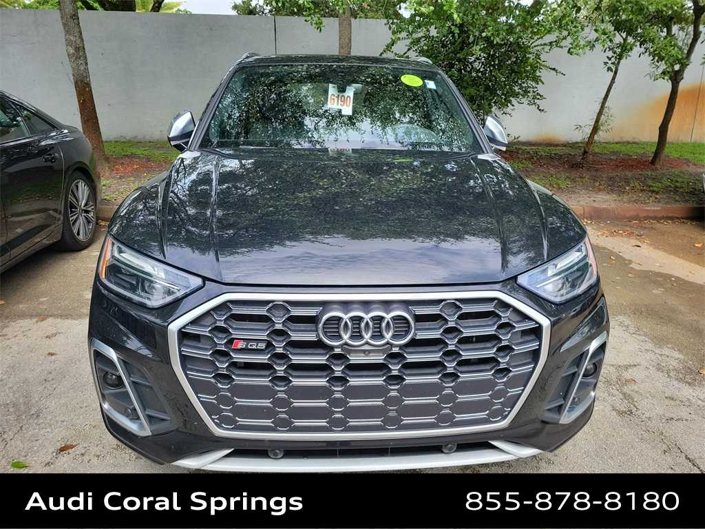Thumbnail: 2022 Audi SQ5 - 5