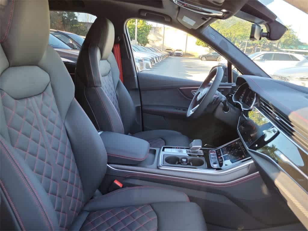 Thumbnail: 2026 Audi SQ7 - 14