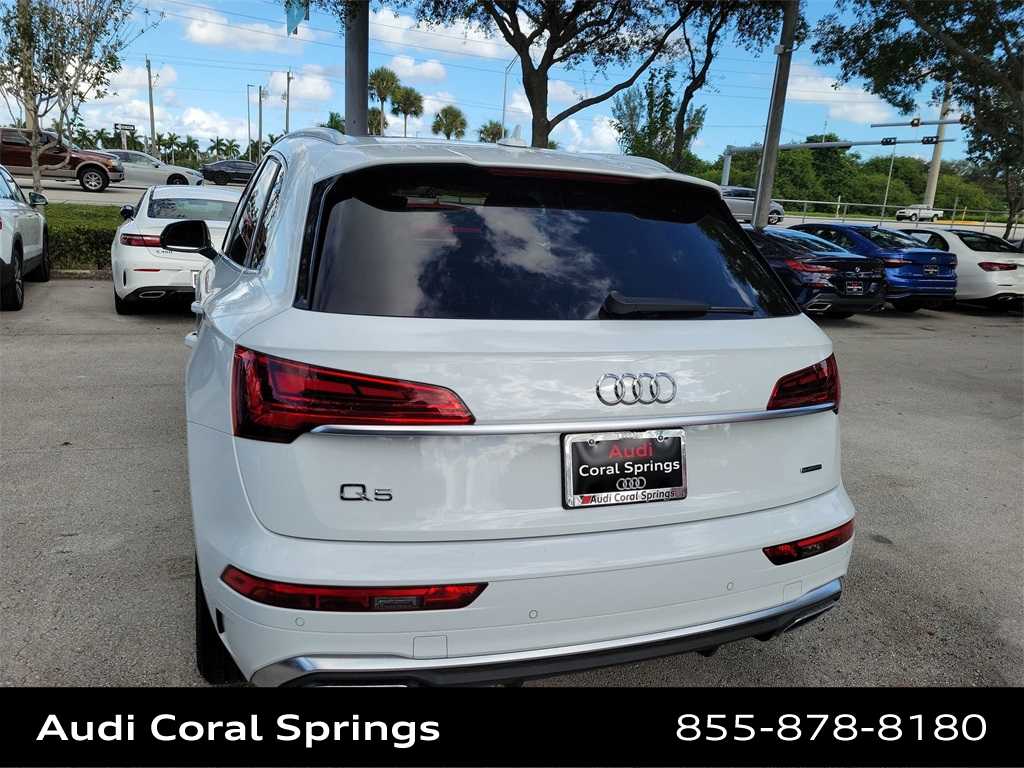 Thumbnail: 2022 Audi Q5 - 4