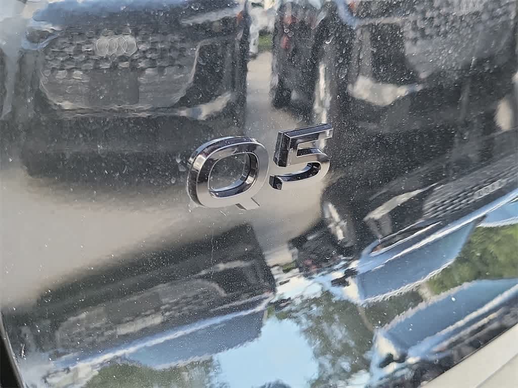 Thumbnail: 2025 Audi Q5 - 7