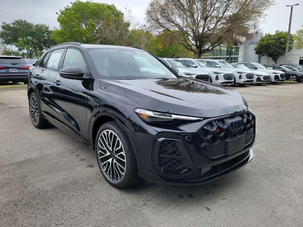 Thumbnail: 2026 Audi SQ5 - 2