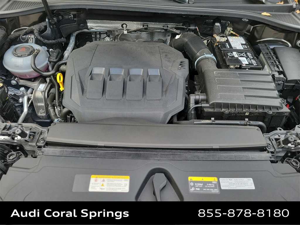 Thumbnail: 2025 Audi Q3 - 17